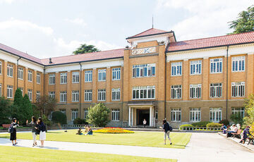 津田塾大学.jpg